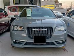 کرایسلەر 300